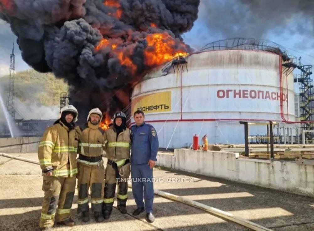 FirefightersPose_Tuapse.jpg
