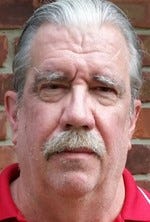 Longtime Voice, Macomb Daily photographer David Angell dies at 66
