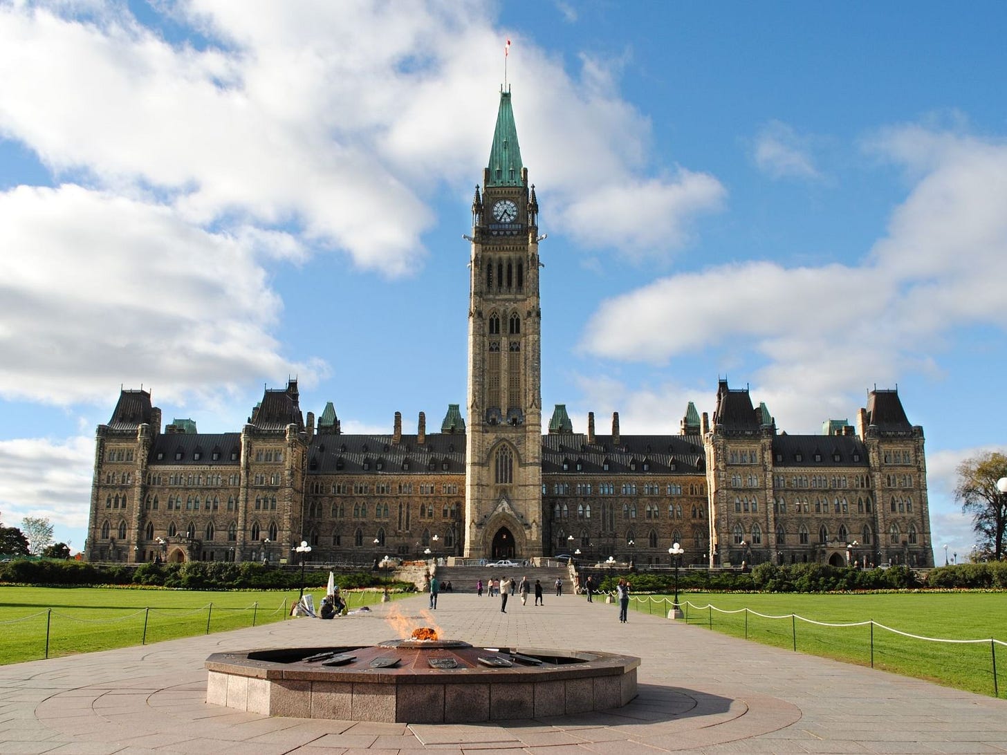 Parliament Hill | {hotel}