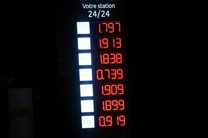 Depuis samedi et la guerre en Iran, le prix de l'essence a augmenté en France.