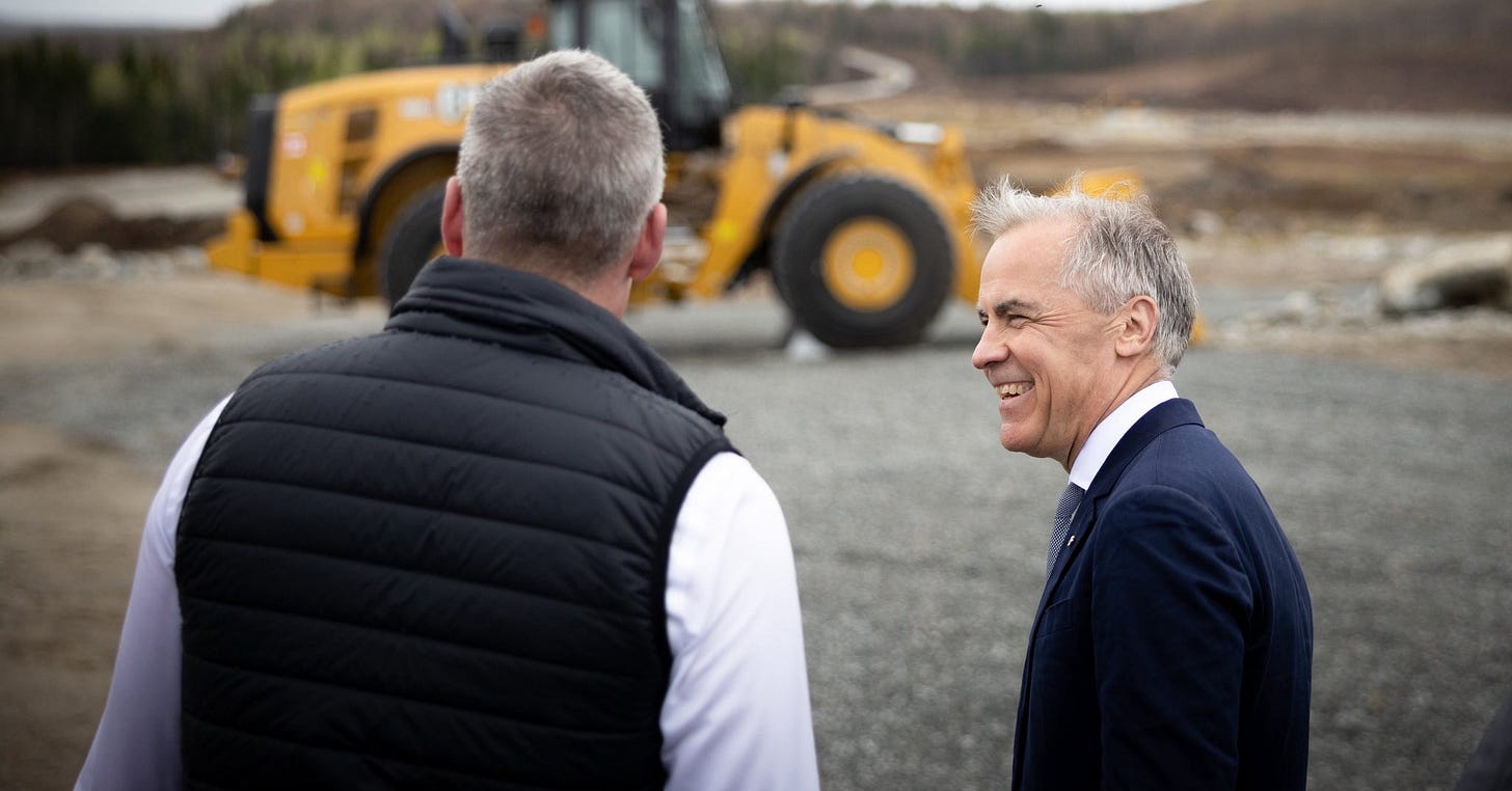 Le premier ministre Carney visite le site de la mine Matawinie de Nouveau Monde Graphite à Saint-Michel-des-Saints, au Québec.
—
Prime Minister Carney visits the site of Nouveau Monde Graphite's Matawinie Mine in Saint-Michel-des-Saints, Québec.