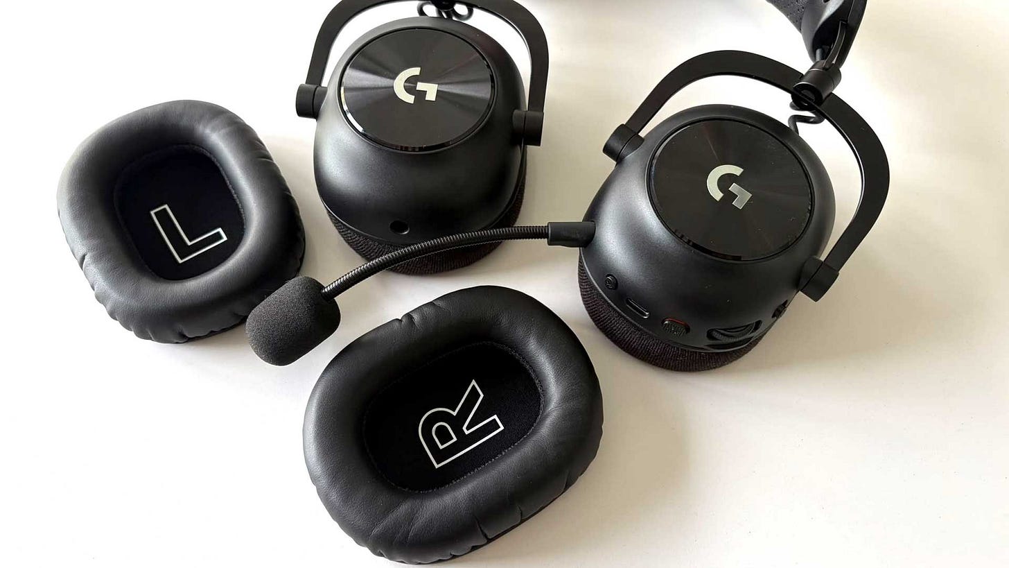 Logitech G Pro X3 Lightspeed earcups