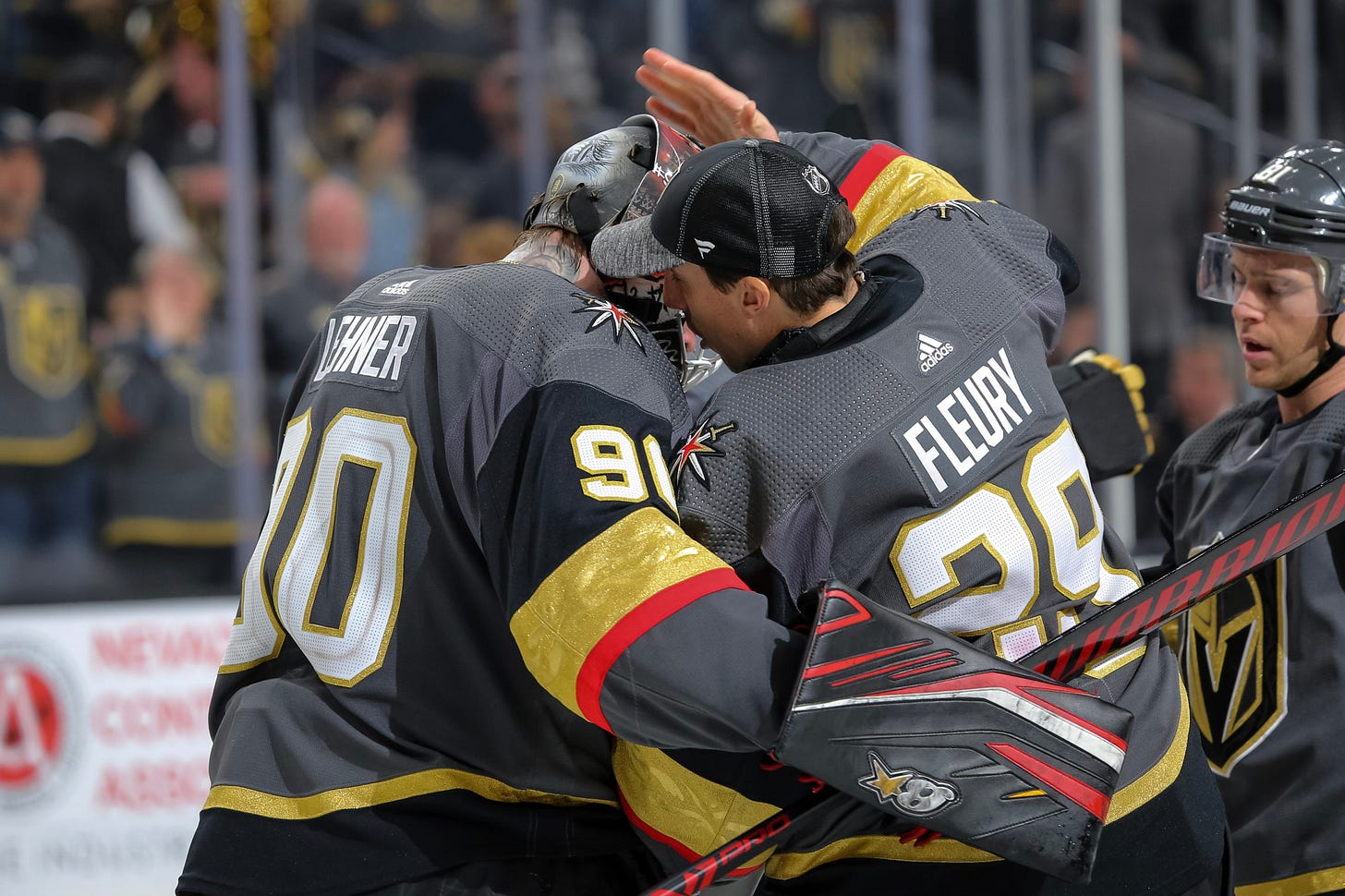 New VGK Goalie Robin Lehner Leads Golden Knights To 4-2 Win Over Buffalo  For VGK's 8th Straight Win Before 18,404 Friday - LVSportsBiz