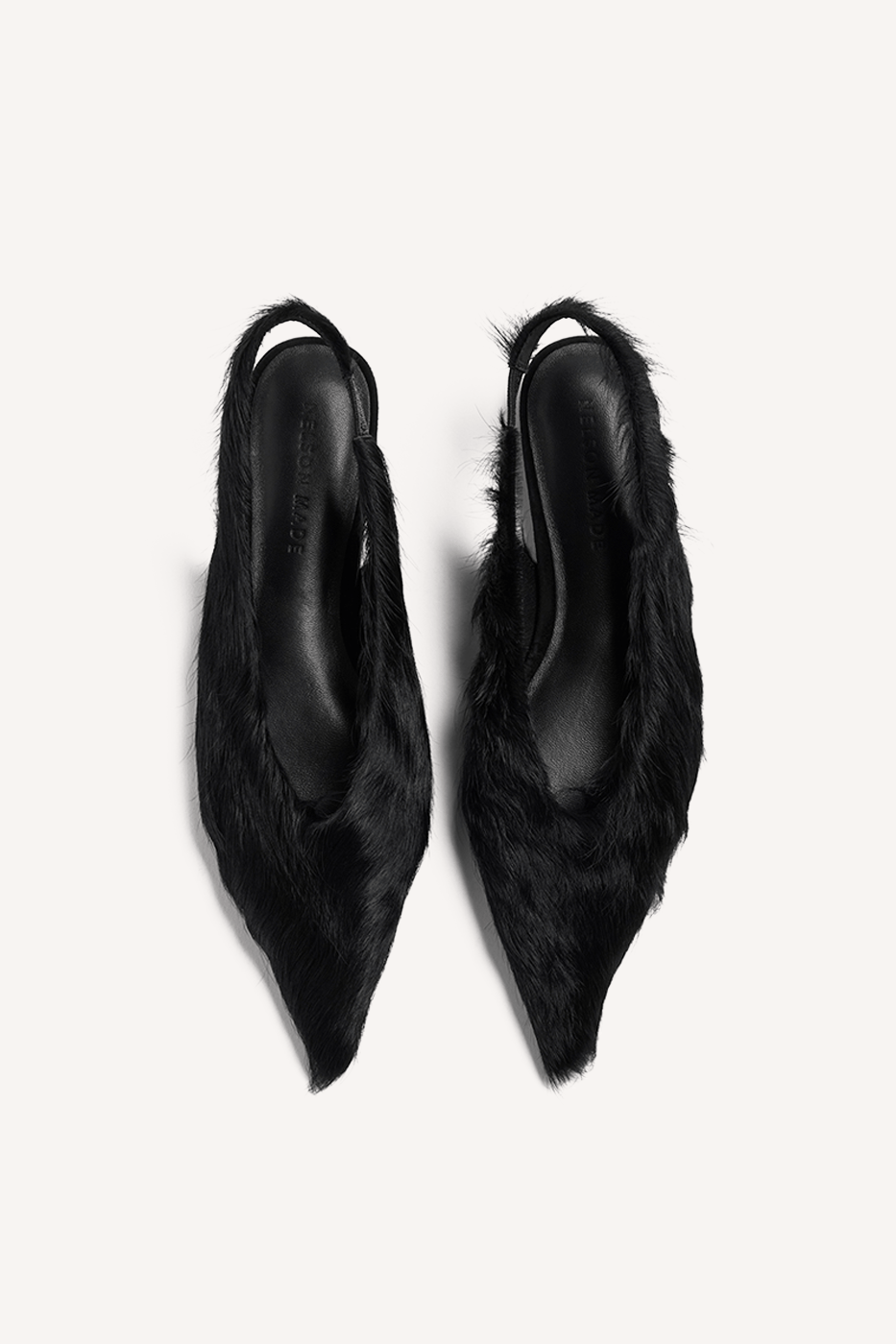 Mira Flat Black Pony