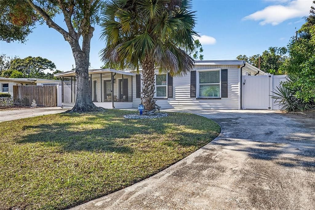 Furnished Pool Home property listing