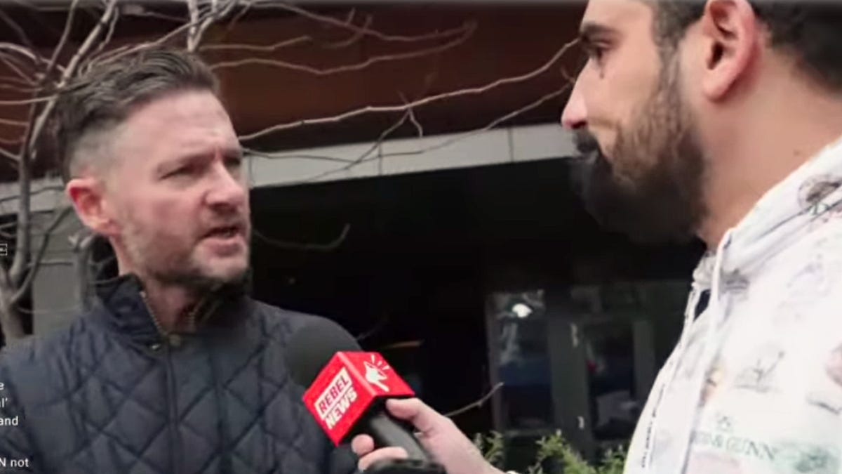 Charlie Pickering under fire for interview with 'Jewish Nazi' who doxxed ABC employee