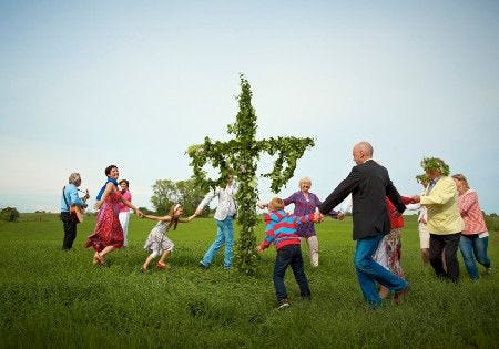 080514_Midsummer_Sweden_Daily_Scandinavian
