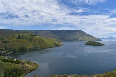 Do make the time to explore the coast to the west of Lake Toba. It is just stunning. Photo: Stuart McDonald Do make the time to explore the coast to the west of Lake Toba. It is just stunning. Photo: Stuart McDonald