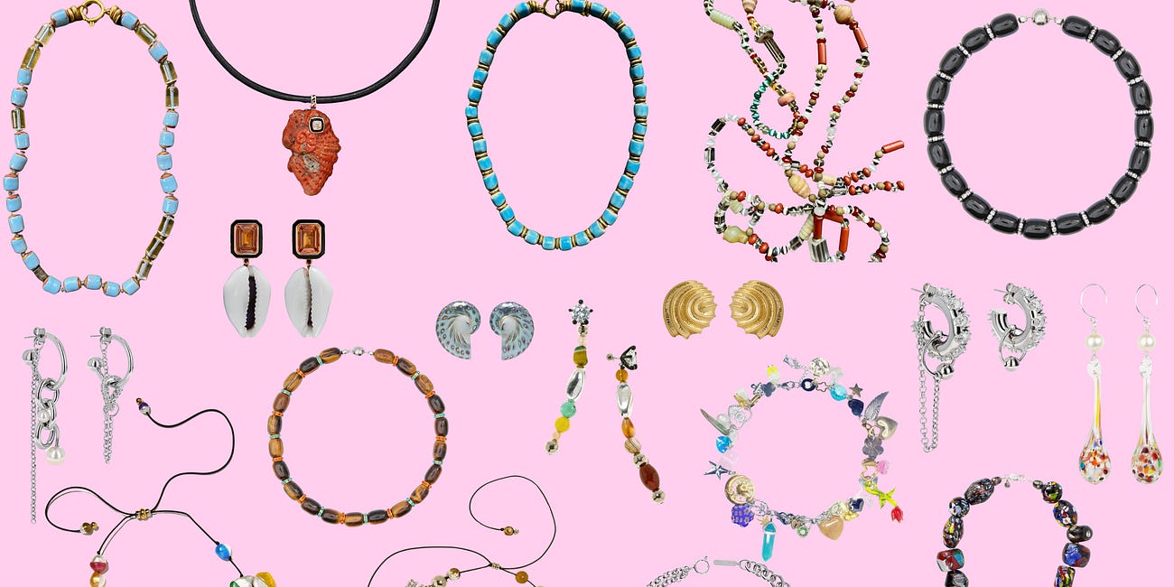 PACKING GUIDE: How to shove a Maximalist wardrobe into a Carry On. 