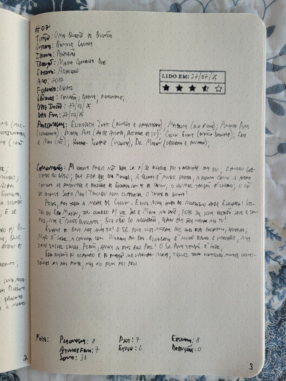 Foto de um caderno aberto no livro #02, Uma Questão de Química, da autora Bonnie Garmus. A página está preenchida com todas as categorias citadas no post e carimbo de lido em 22/02/25 e nota 3,5 estrelas.