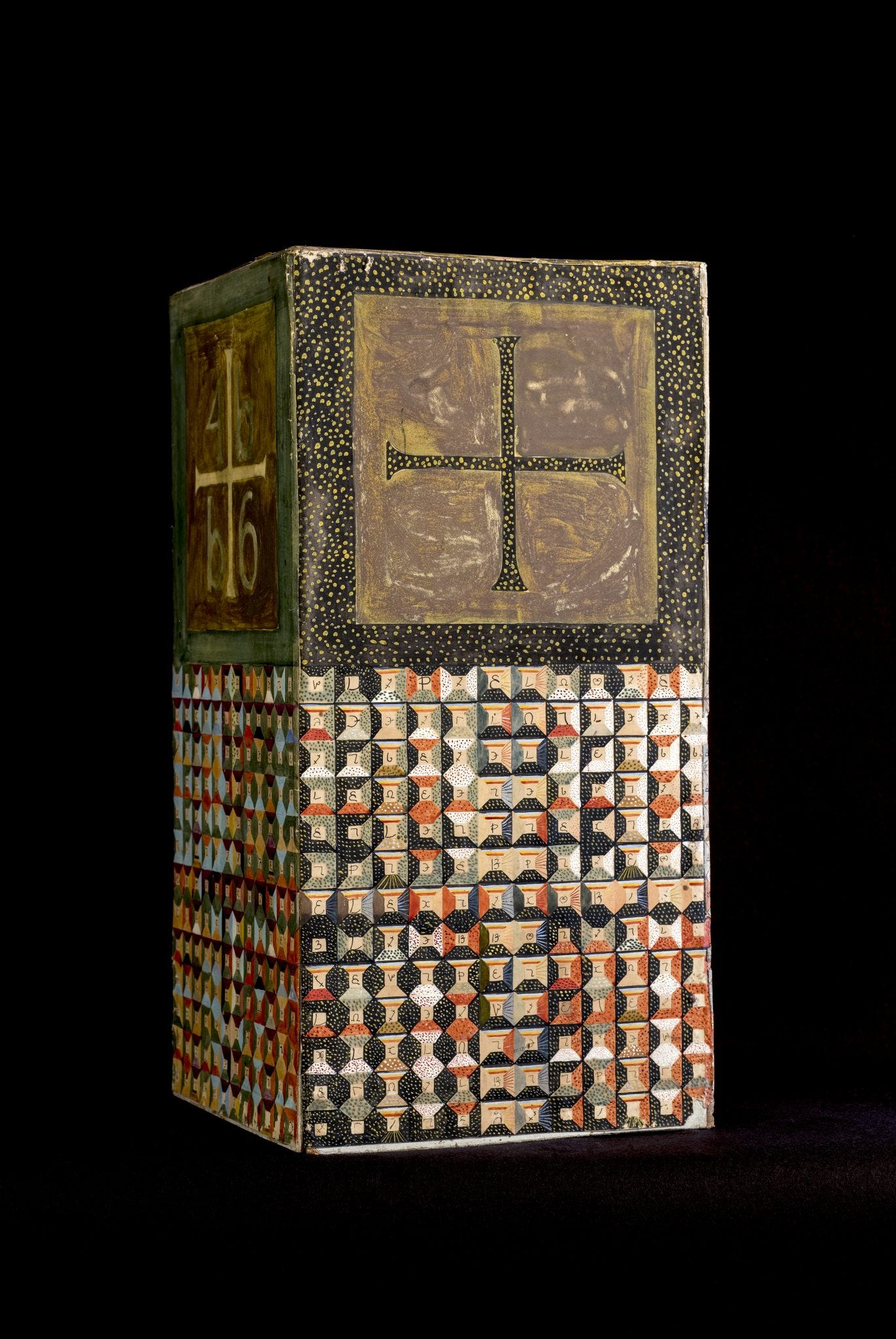 941 - Double Cubic Altar - Museum of Witchcraft and Magic