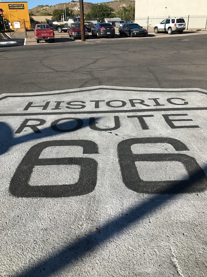 Kingman, Arizona / Laura Motta, 2018