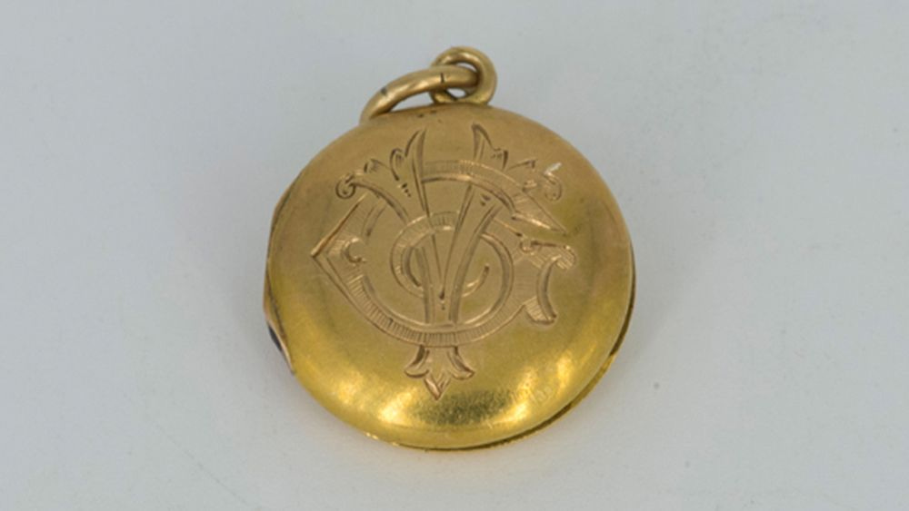 Locket of Titanic Survivor Who Lost Her Husband Now on Exhibit in Las Vegas  | Architectural Digest