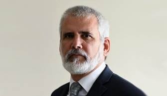 Dr. Robert Malone: They’re Hiding The Facts From You! - NewsVoice