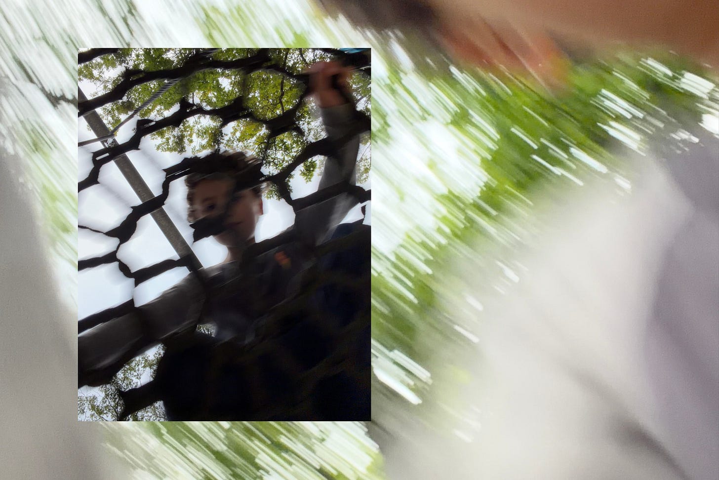 Two blurred low-angle frames, mostly blur and motion Two blurred low-angle frames, mostly blur and motion