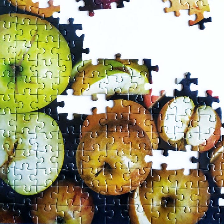 Galison Heirloom Apple Jigsaw Puzzle