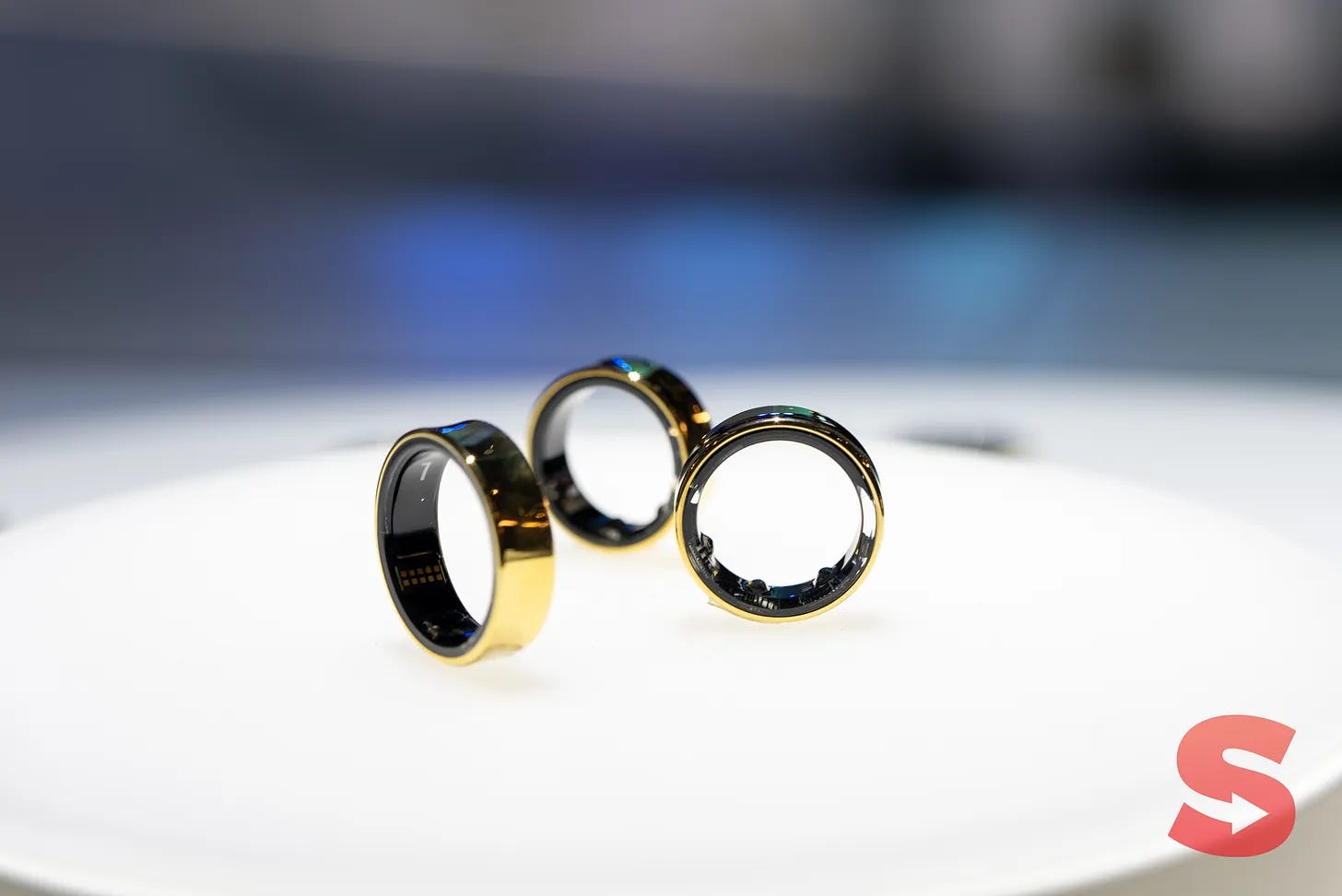 Samsung Galaxy Ring in gold Samsung Galaxy Ring in gold