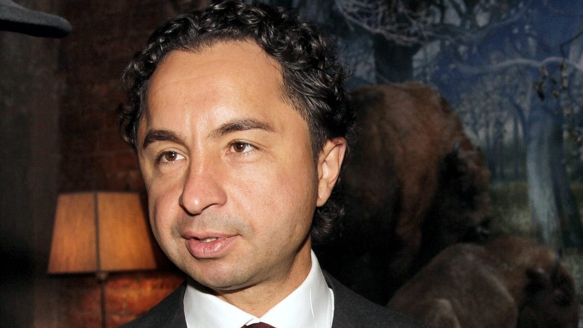 Monopoly on Withdrawal: How Siman Povarenkin Bankrupted Russia’s Largest Transport Holding and Vanished into Offshore