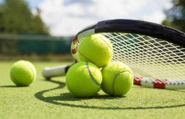10 tips for taking up tennis - BHF