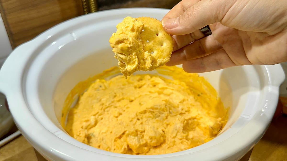 buffalo chicken dip - nourished by jackie hartlaub