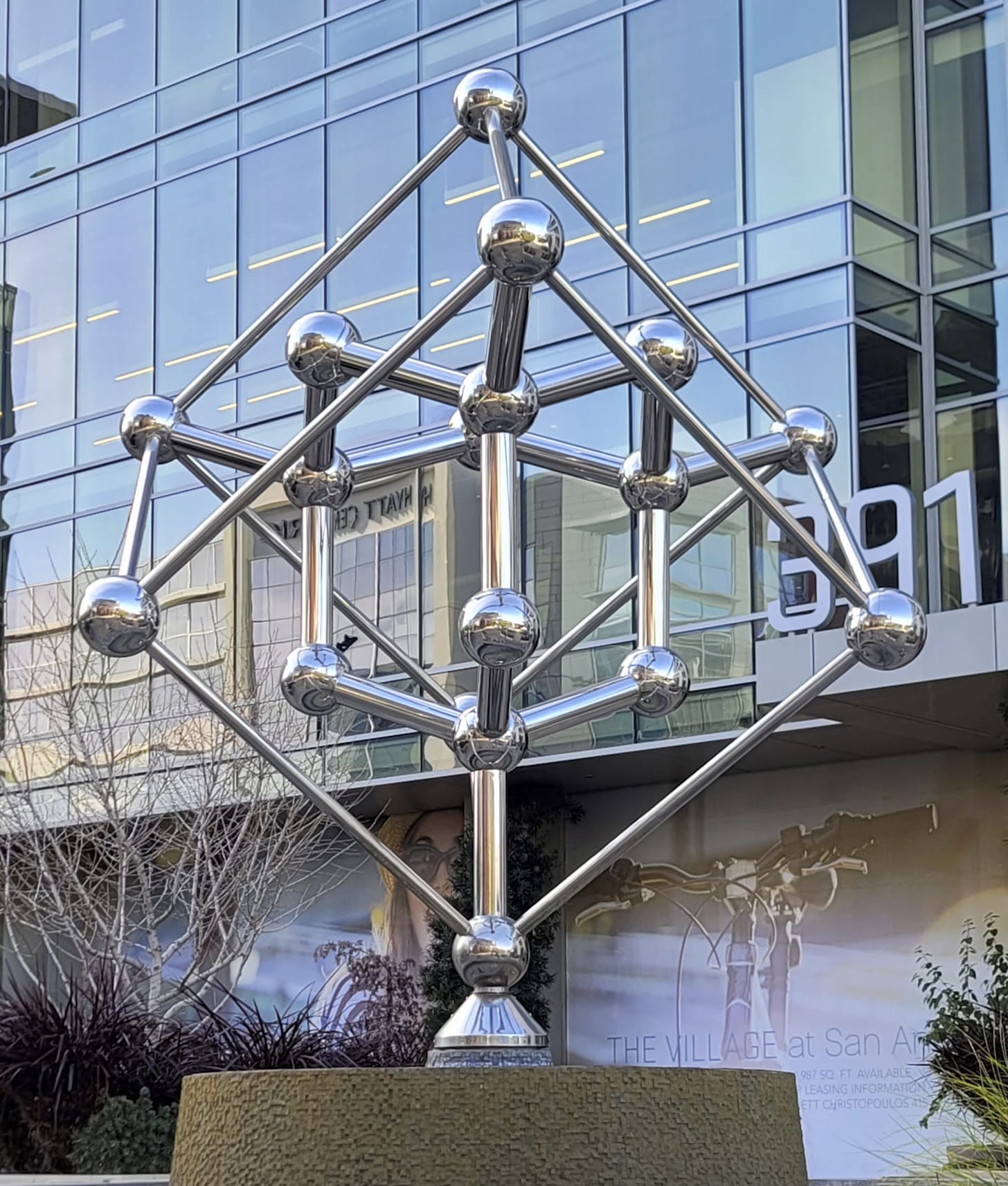 Silicon Atom sculpture at 391 San Antonio Road, Mountain View—the birthplace of Silicon Valley and site of the historic Shockley Semiconductor Laboratory. Silicon Atom sculpture at 391 San Antonio Road, Mountain View—the birthplace of Silicon Valley and site of the historic Shockley Semiconductor Laboratory.