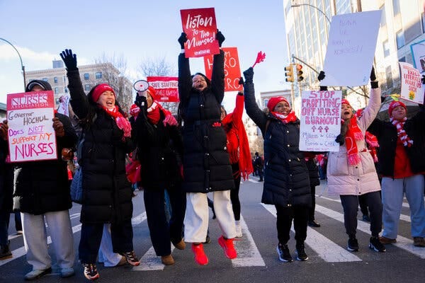 As N.Y.C. Nurses' Strike Continues, Both Sides Prepare for a Long Fight -  The New York Times