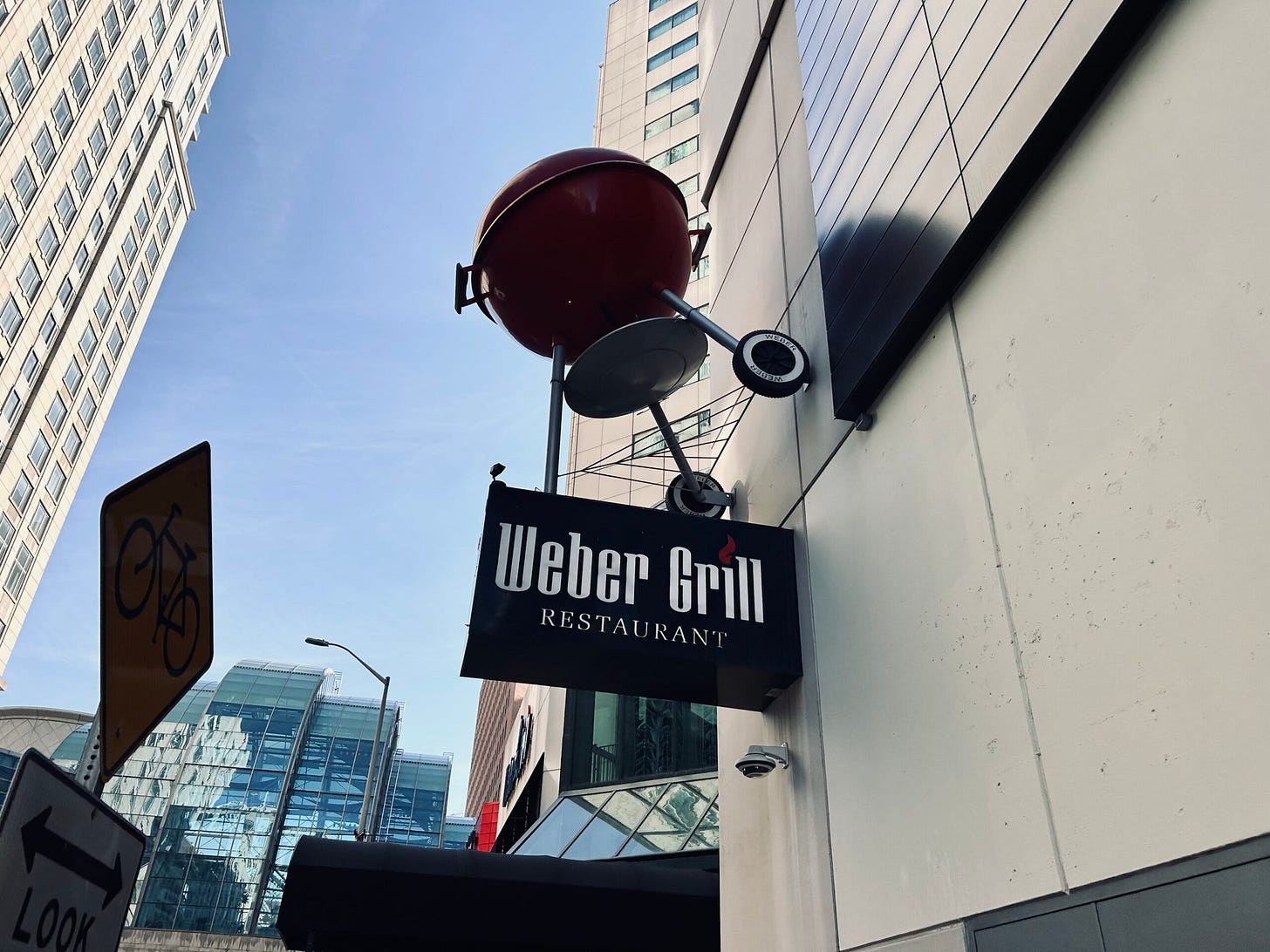 sign, cityscape, sky