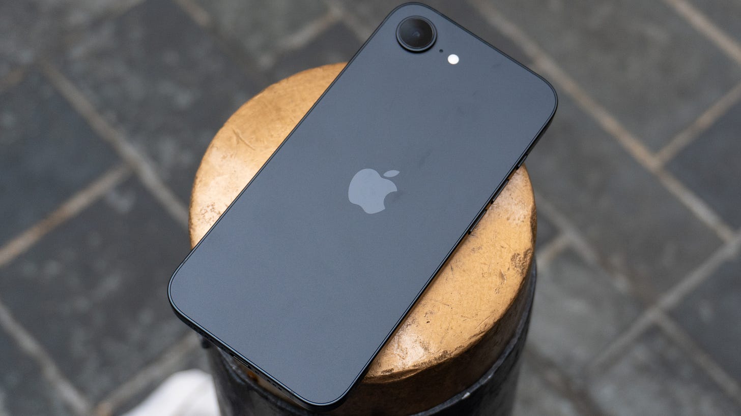 iPhone 16e review iPhone 16e review