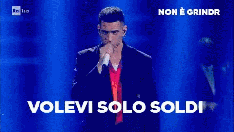 Mahmood Soldi GIF - Mahmood Soldi Business - Discover ...