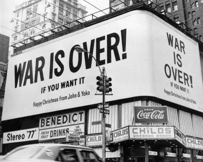 The Story of... 'Happy Xmas (War is Over)' by John Lennon - Smooth