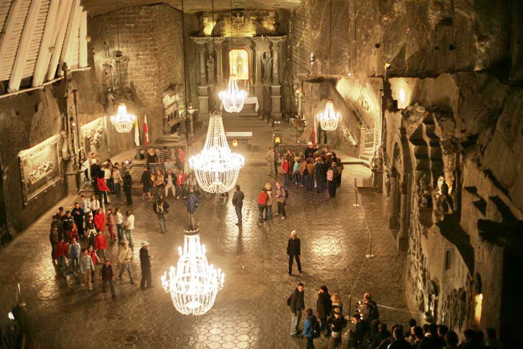 Wieliczka salt mine.jpg