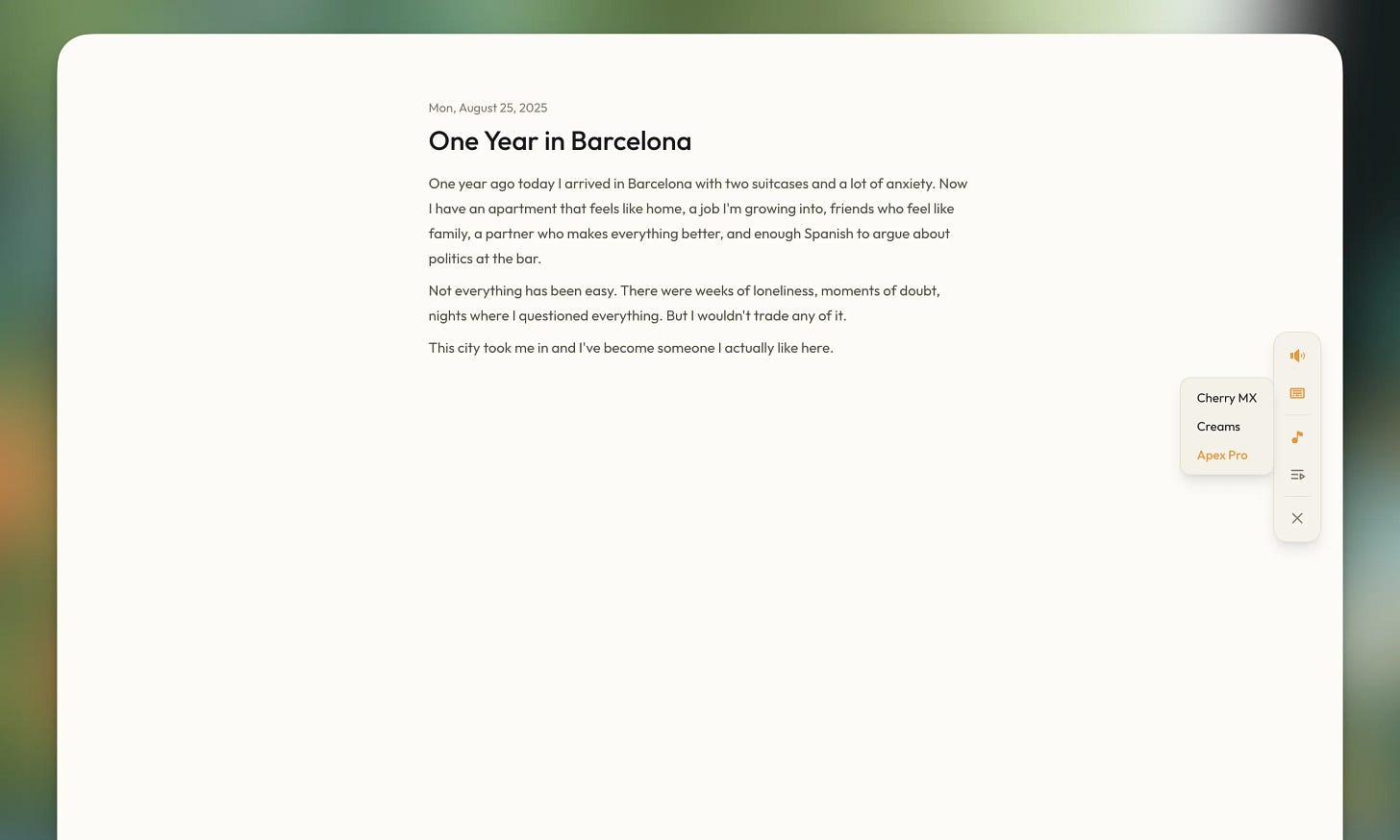 Cozy Journal distraction-free writing mode with clean minimal interface and background music Cozy Journal distraction-free writing mode with clean minimal interface and background music