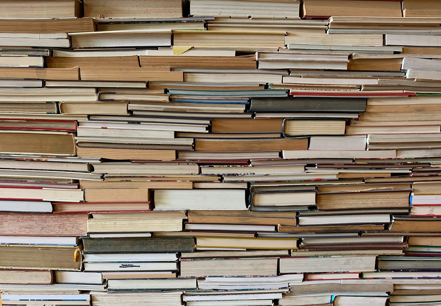 Daily Productive Sharing 577 - Good Books by Morgan Housel