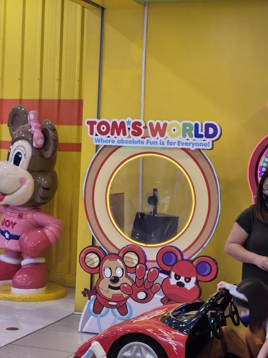 Enjoying Tom's World