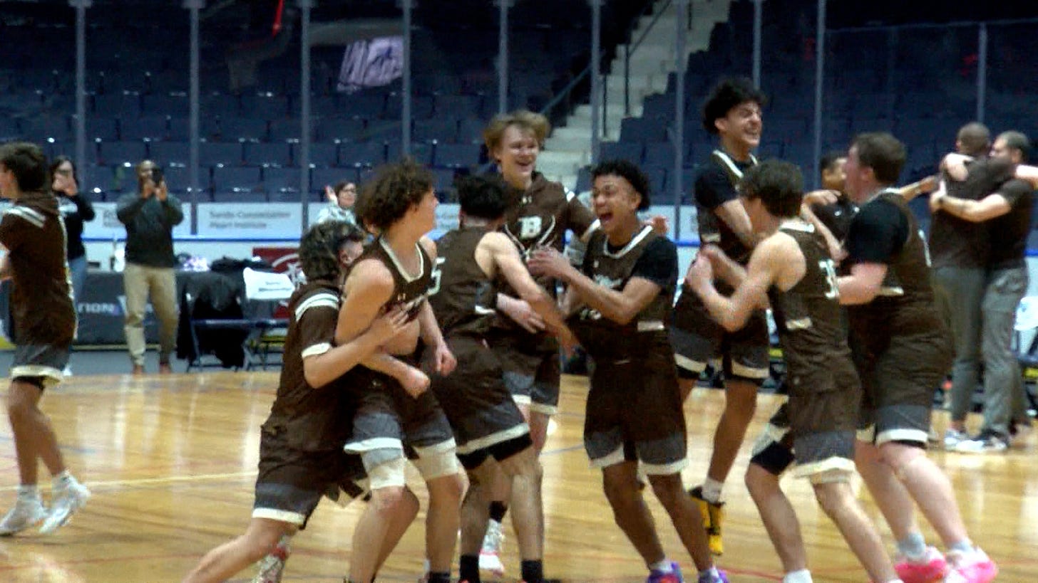 East Rochester boys basketball beats Avon to win Class B2 title