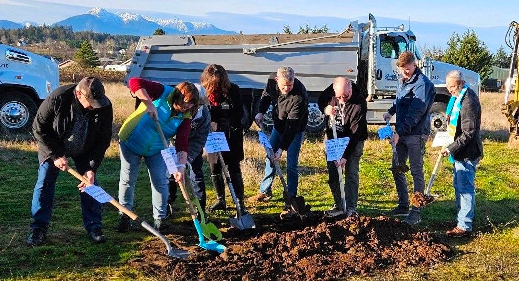 No photo description available.