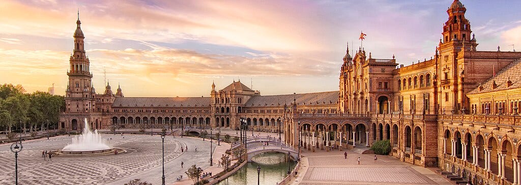 File:Monumental Plaza de España de Sevilla retouched.jpg - Wikimedia Commons