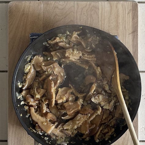 Fried shiitake mushroom