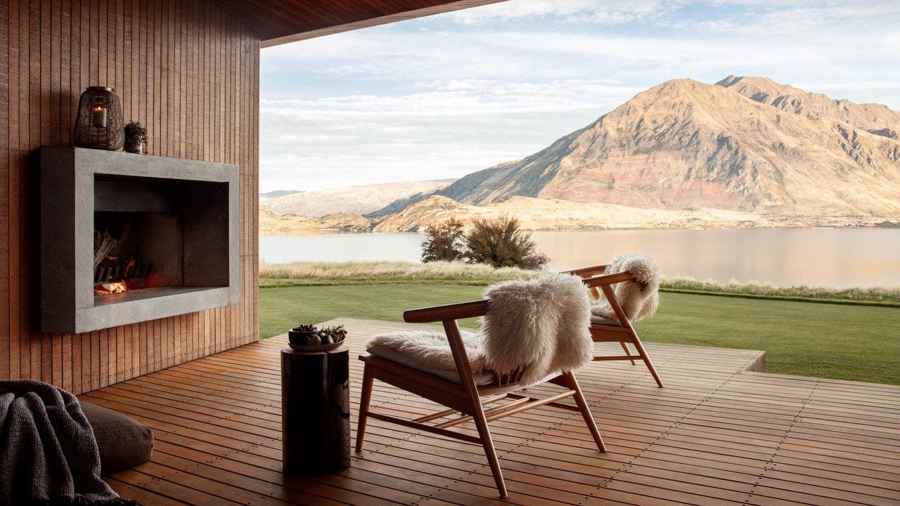 Airbnb Luxe: Everything You Need to Know About the Over-the-Top Villas and  Mansions | Condé Nast Traveler