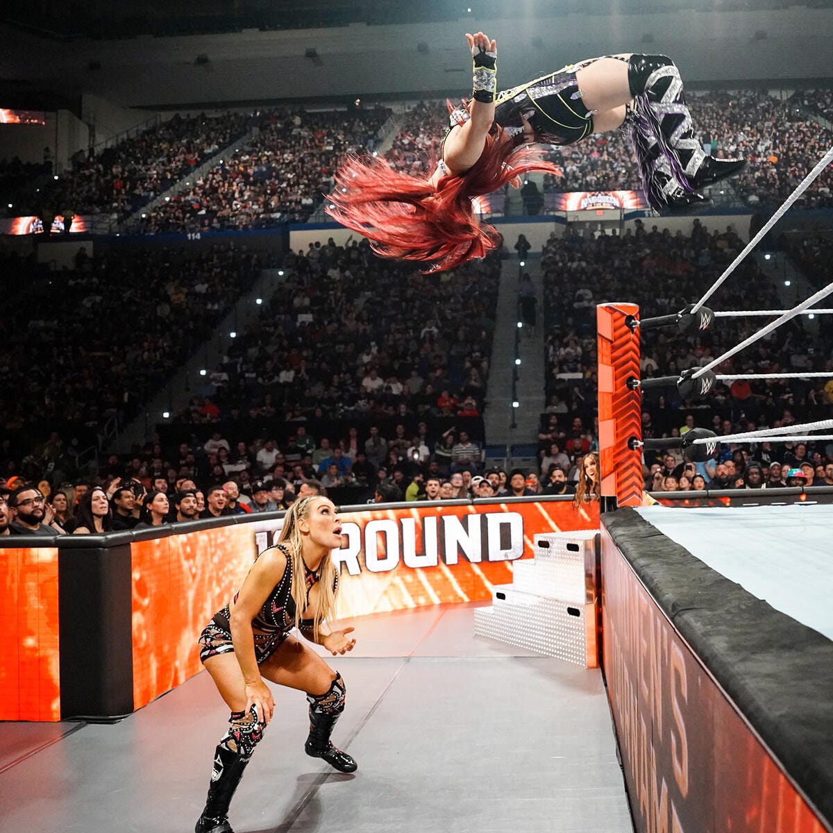 WWE RAW