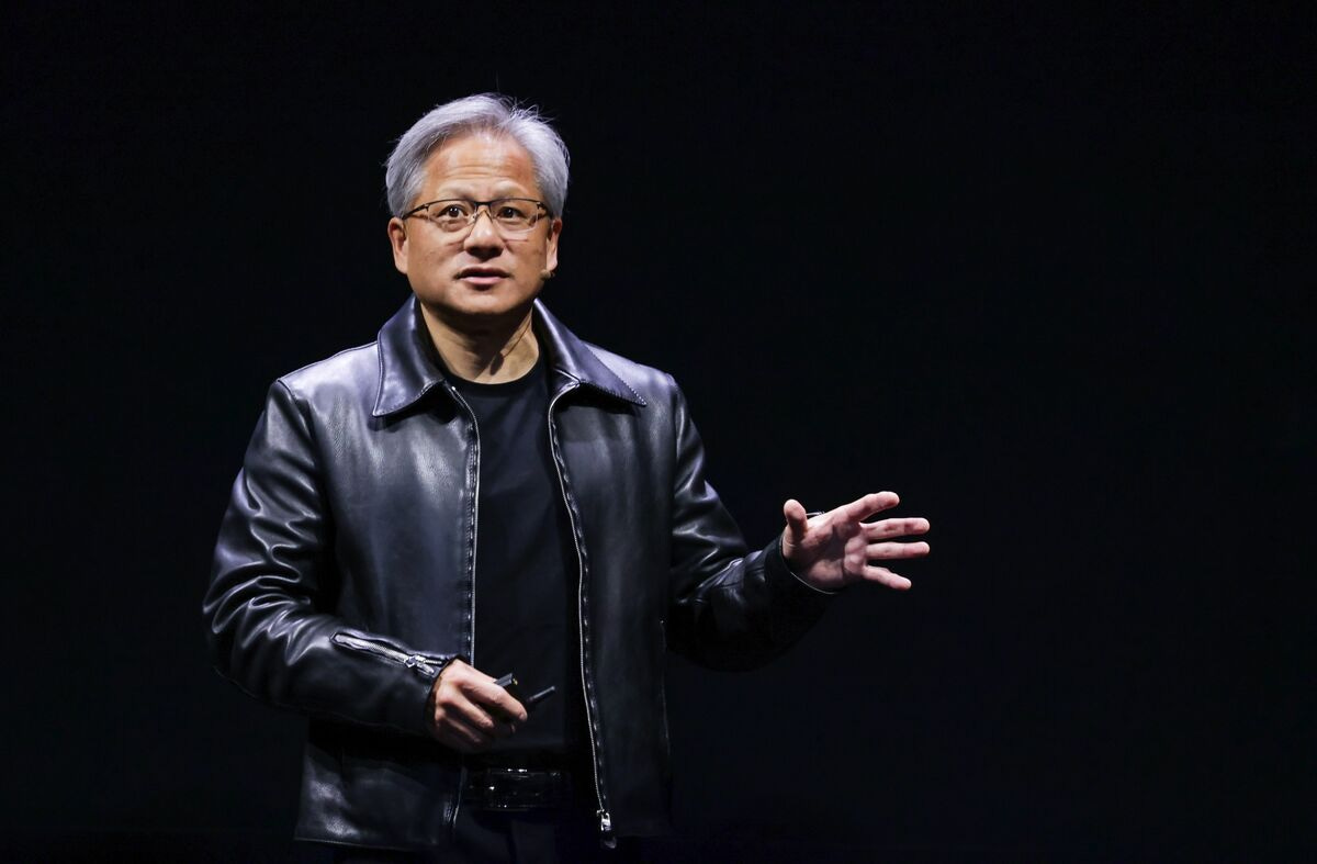 Nvidia CEO Jensen Huang Dons Leather Jacket at India PM Meeting - Bloomberg