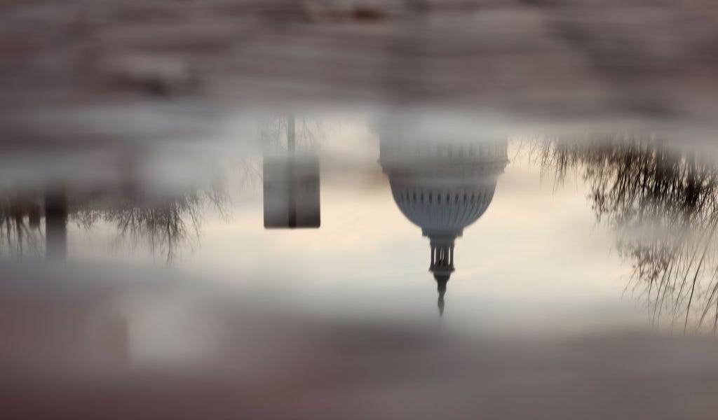 US Government Shutdown Persists into Fourth Week amid Senate Deadlock