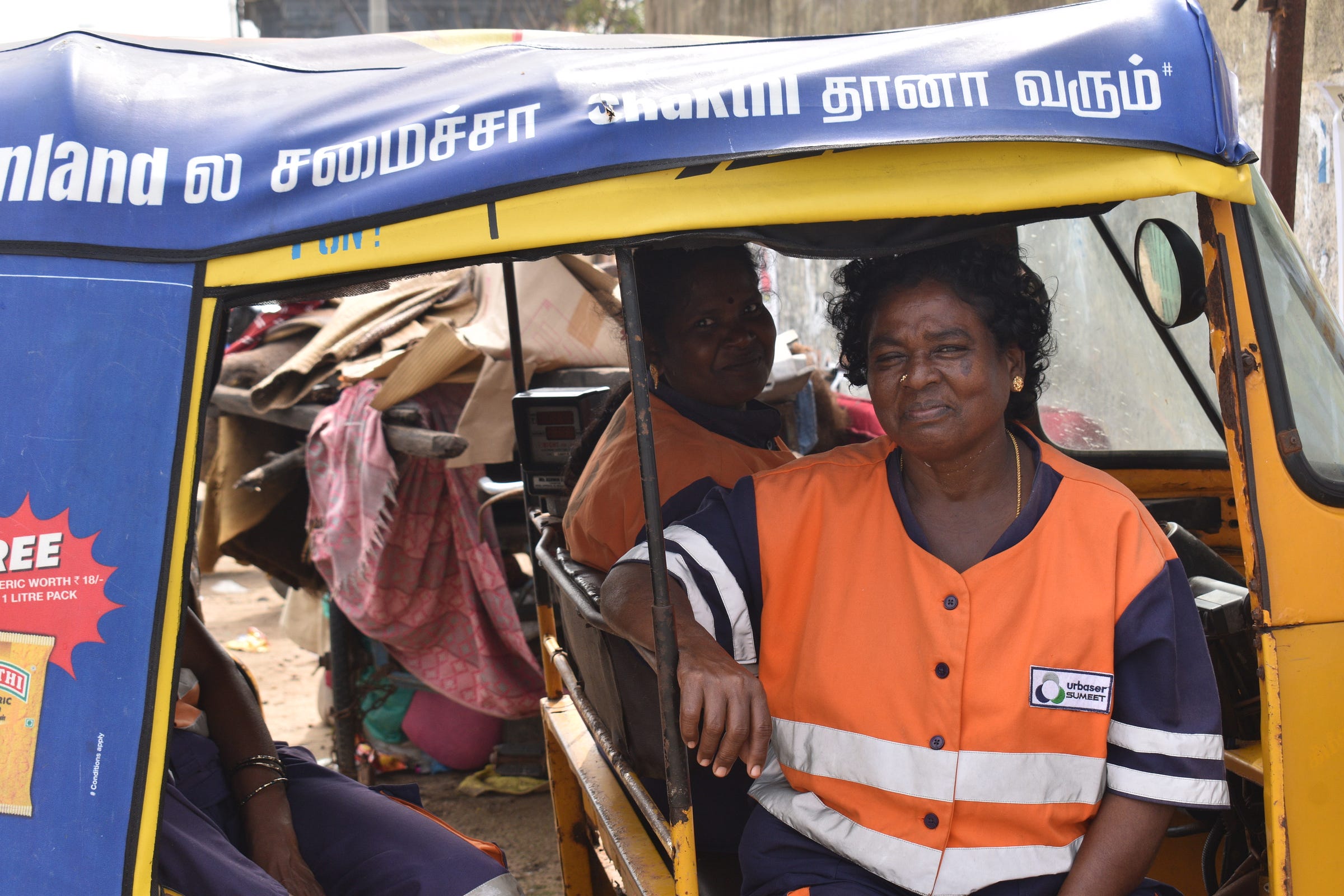 Looking good, amma!