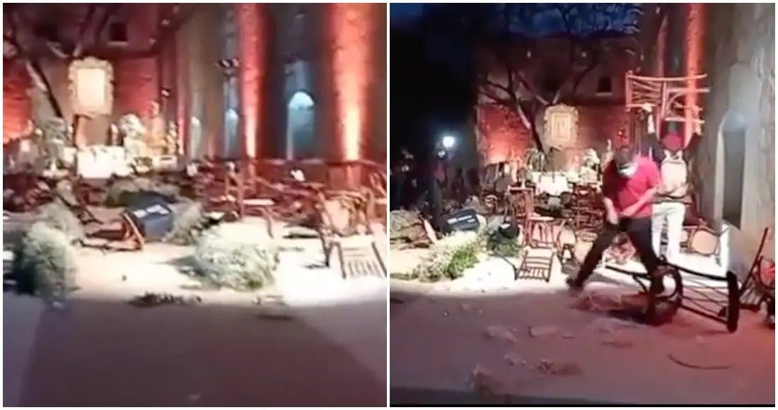 CNTE members destroy Oaxaca wedding hall in protest against corrupt  ex-union president - The Oaxaca Post