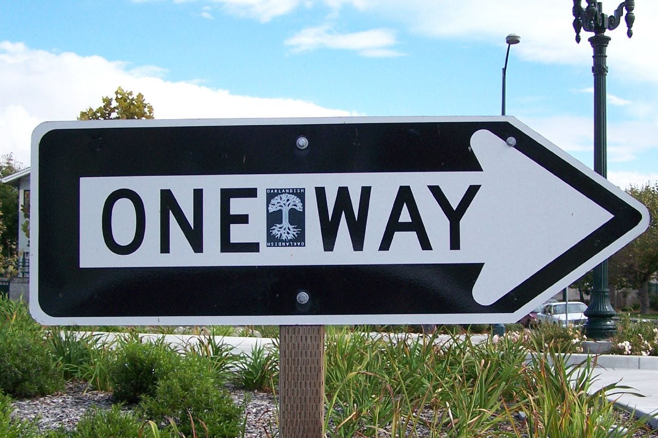 Street sign. Oakland, California, Oct. 5, 2006. (Image source: Trisha Fawver / Creative Commons)