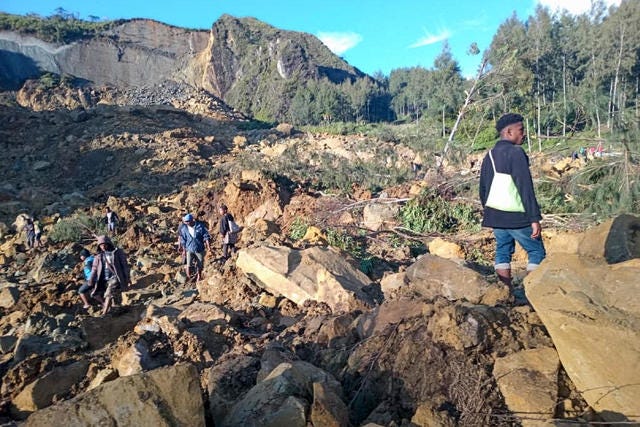 TOPSHOT-PNG-LANDSLIDE TOPSHOT-PNG-LANDSLIDE