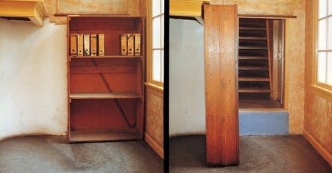 https://www.bezienswaardigheden.be/wp-content/uploads/2011/07/Anne-Frank-Huis-Amsterdam.jpg