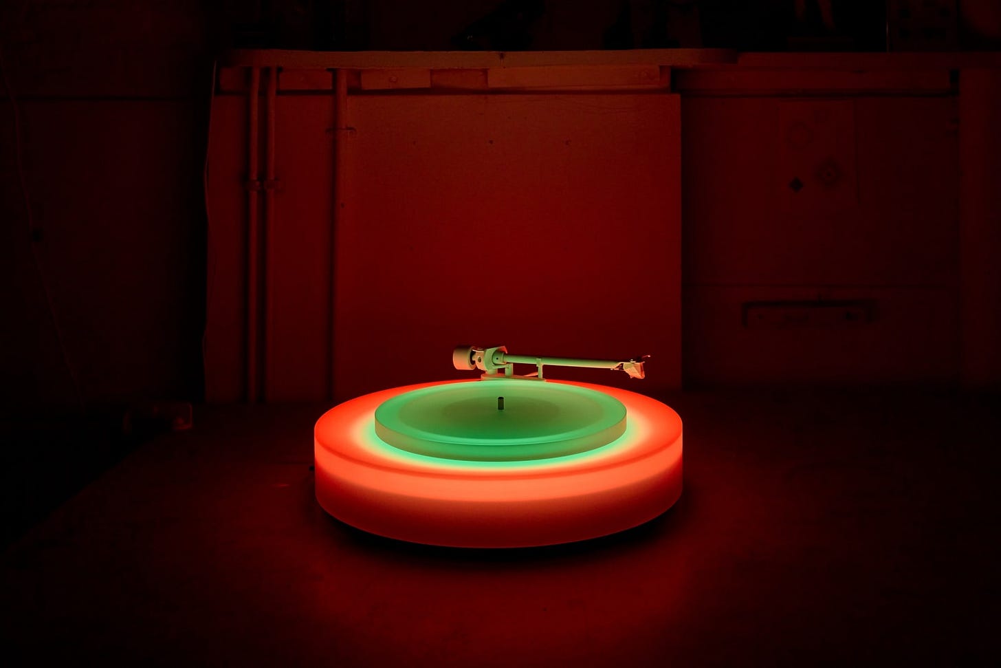 Brian Eno, Turntable II, 2024