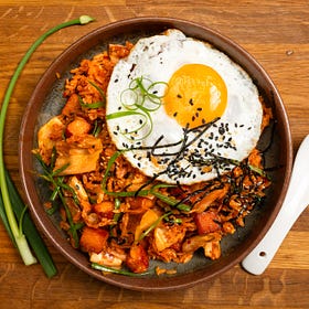 10 minute recipe: Kimchi Fried Rice 
