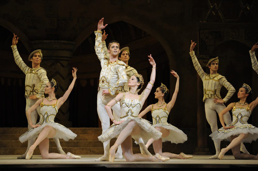 San Francisco Ballet in Nureyev's Raymonda Act III.© Erik Tomasson. (Click image for larger version)